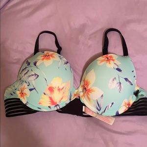 Victoria Secret Wear Everywhere Push-up 36C